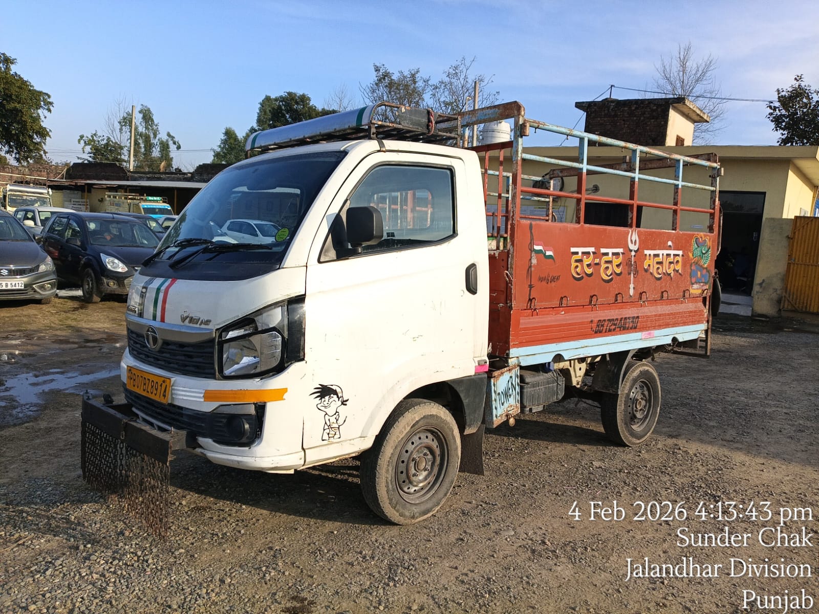 Tata Intra V10 2021 image 2