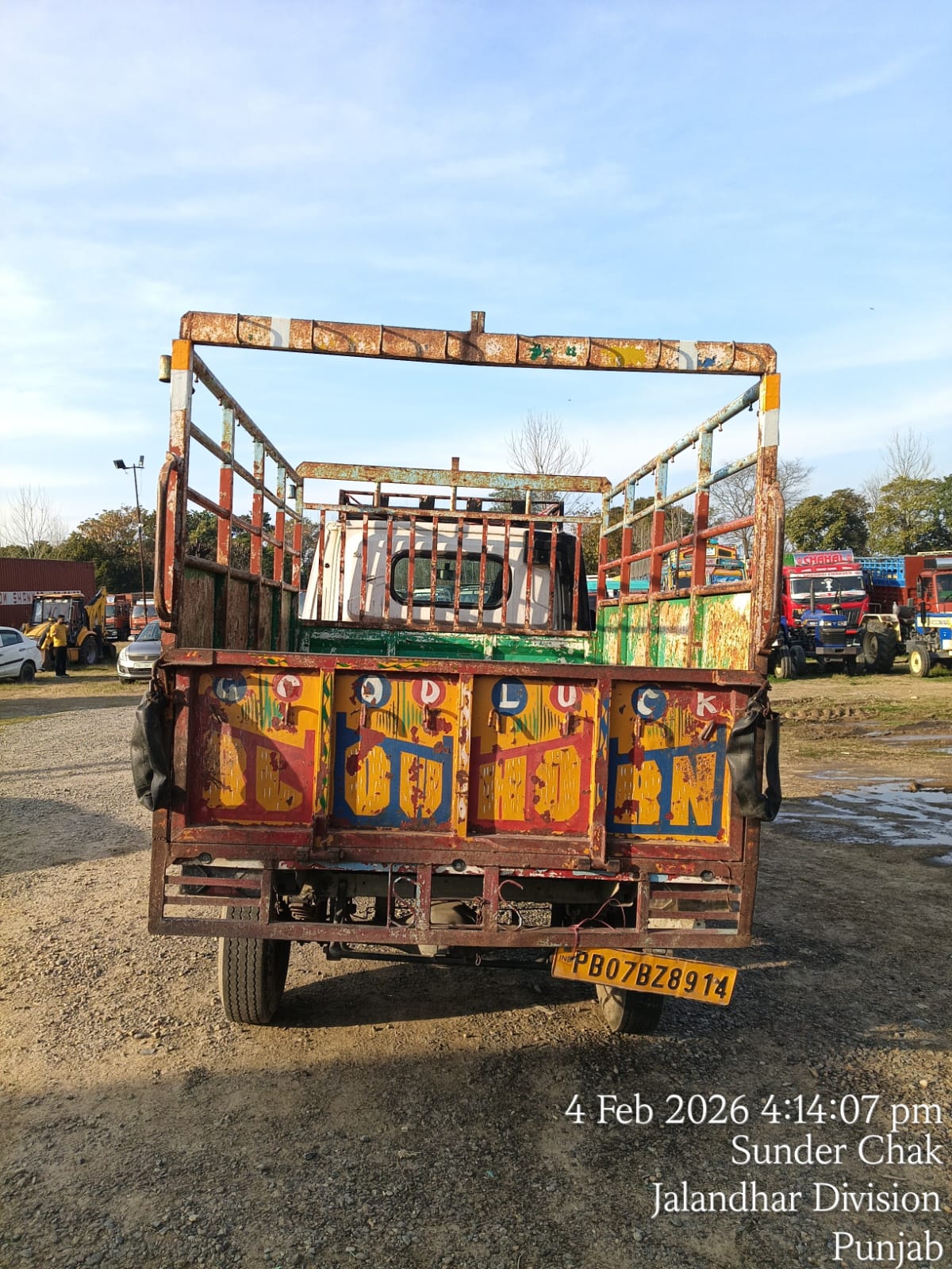 Tata Intra V10 2021 image 4