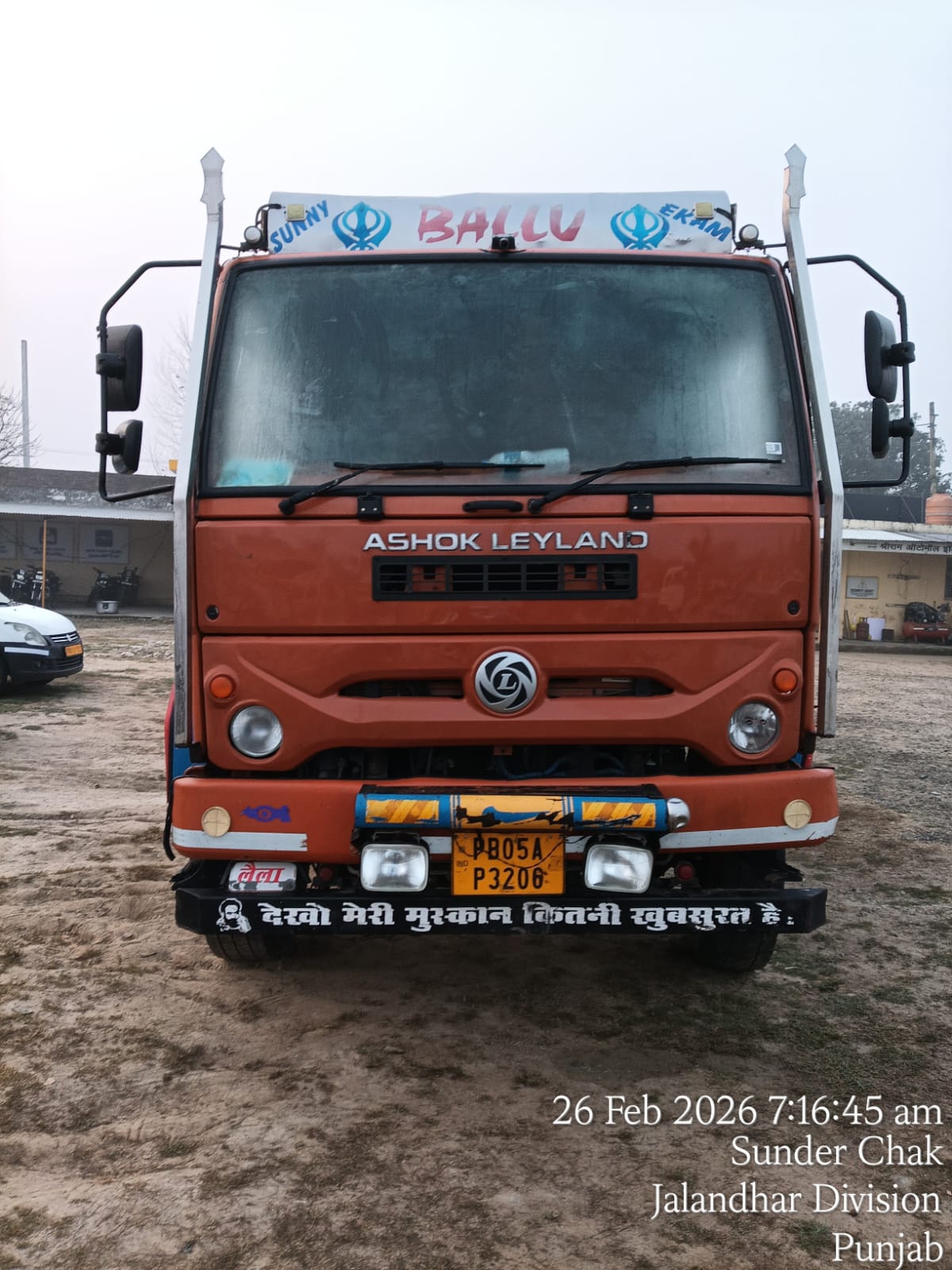 Ashok Leyland 2021 image 1